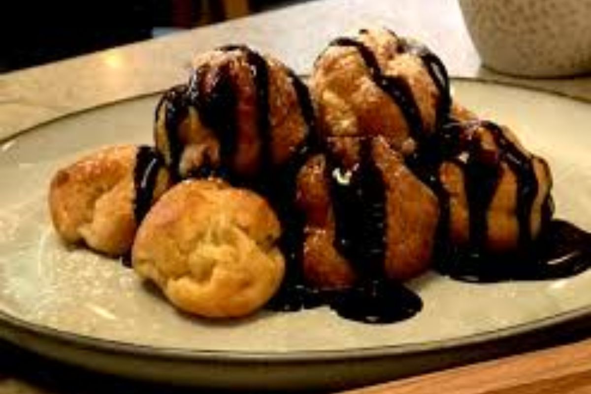 Profiteroles